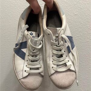 Victoria Berlin Sneakers